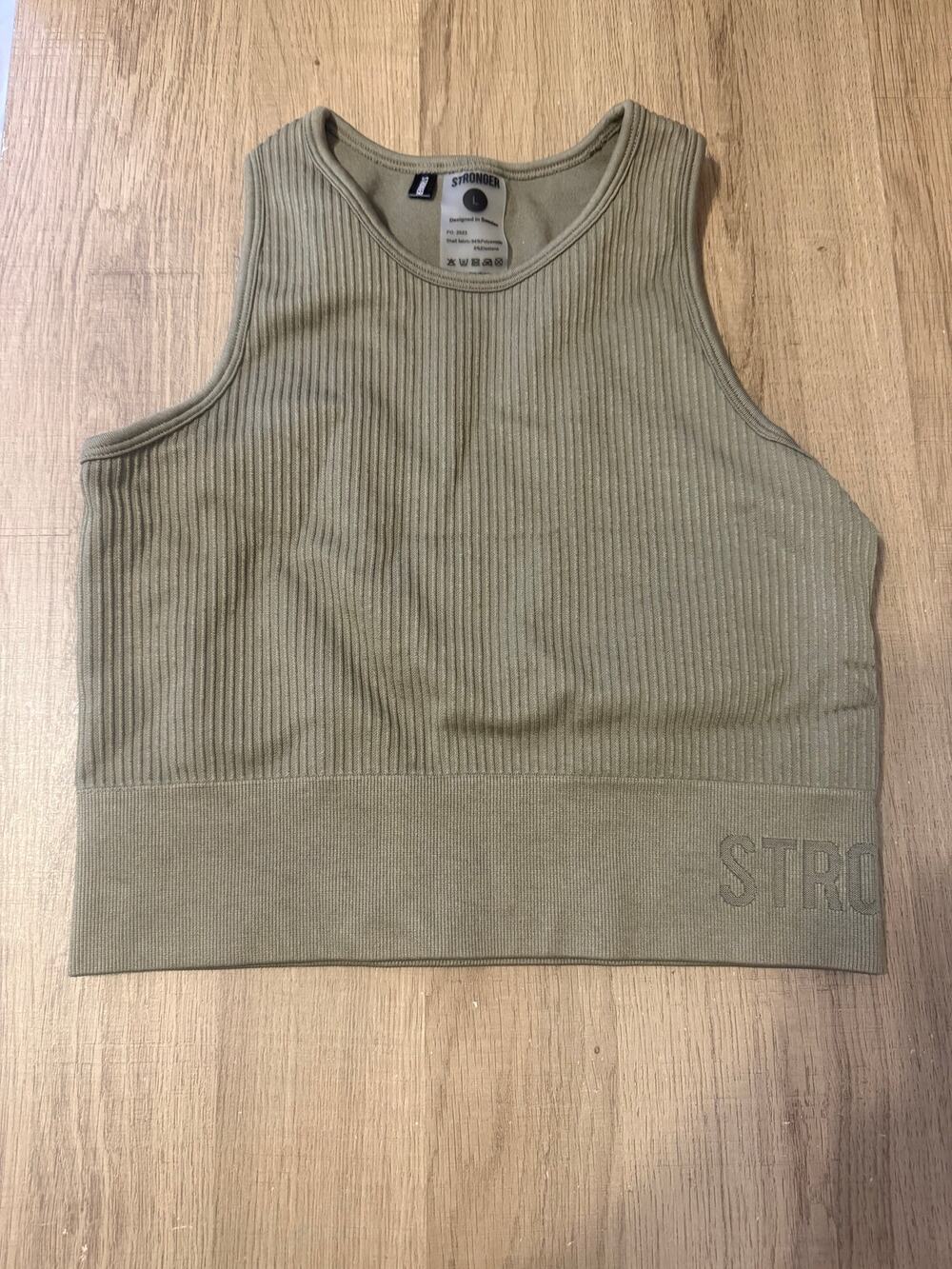 Stronger Label Ribbed Seamless Crop Tank Top Olive Green L